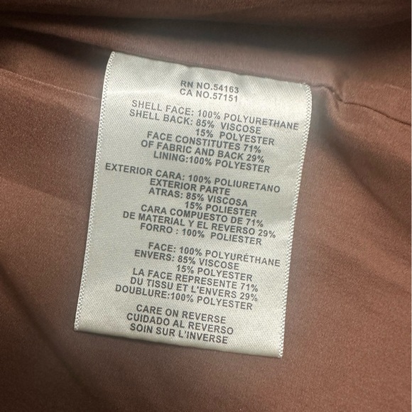 Levi's womens The Classic Faux Leather Moto Jacket - Picture 9 of 14